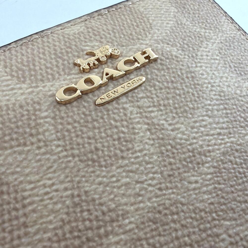 Coach Women's Sand & Chalk Signature Canvas Logo Snap Wallet - Picture 9 of 10
